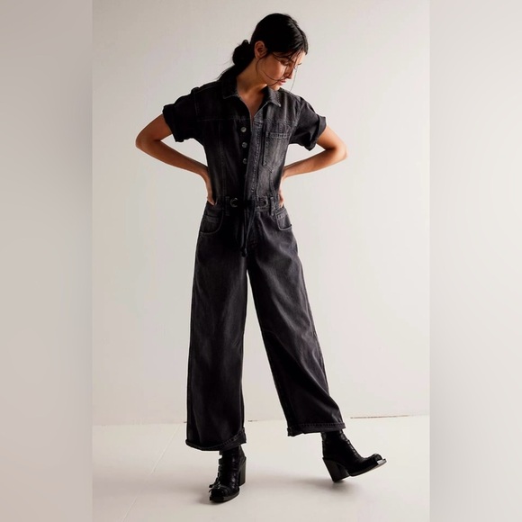 NWOT We The Free Edison Wide Leg Coverall Denim Jumpsuit Small Black - Picture 1 of 10